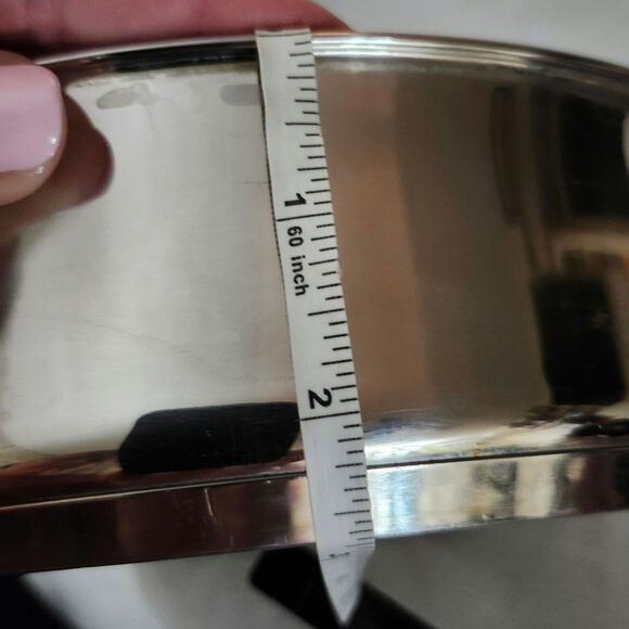 Calphalon 3 Qt. 10" Sauté Sauce Pan Skillet Dual Rubber Handles NO Lid - Picture 8 of 8